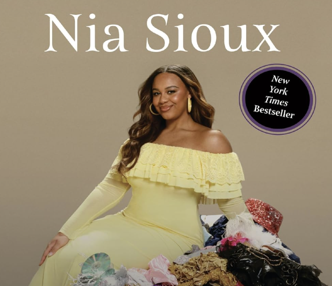 Bottom of the Pyramid, Nia Sioux